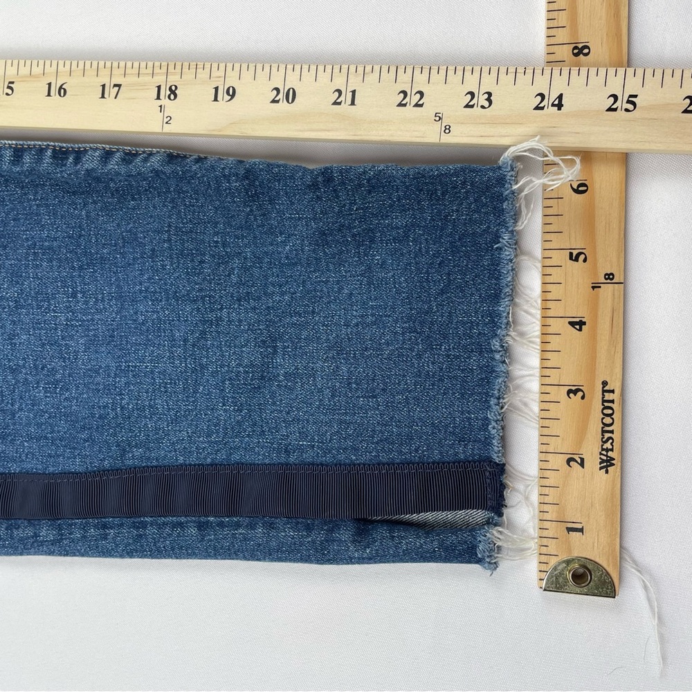 Halogen Jeans Straight Crop Womens Size 30x23” Frayed Ankle Embroidered Denim - Picture 10 of 14
